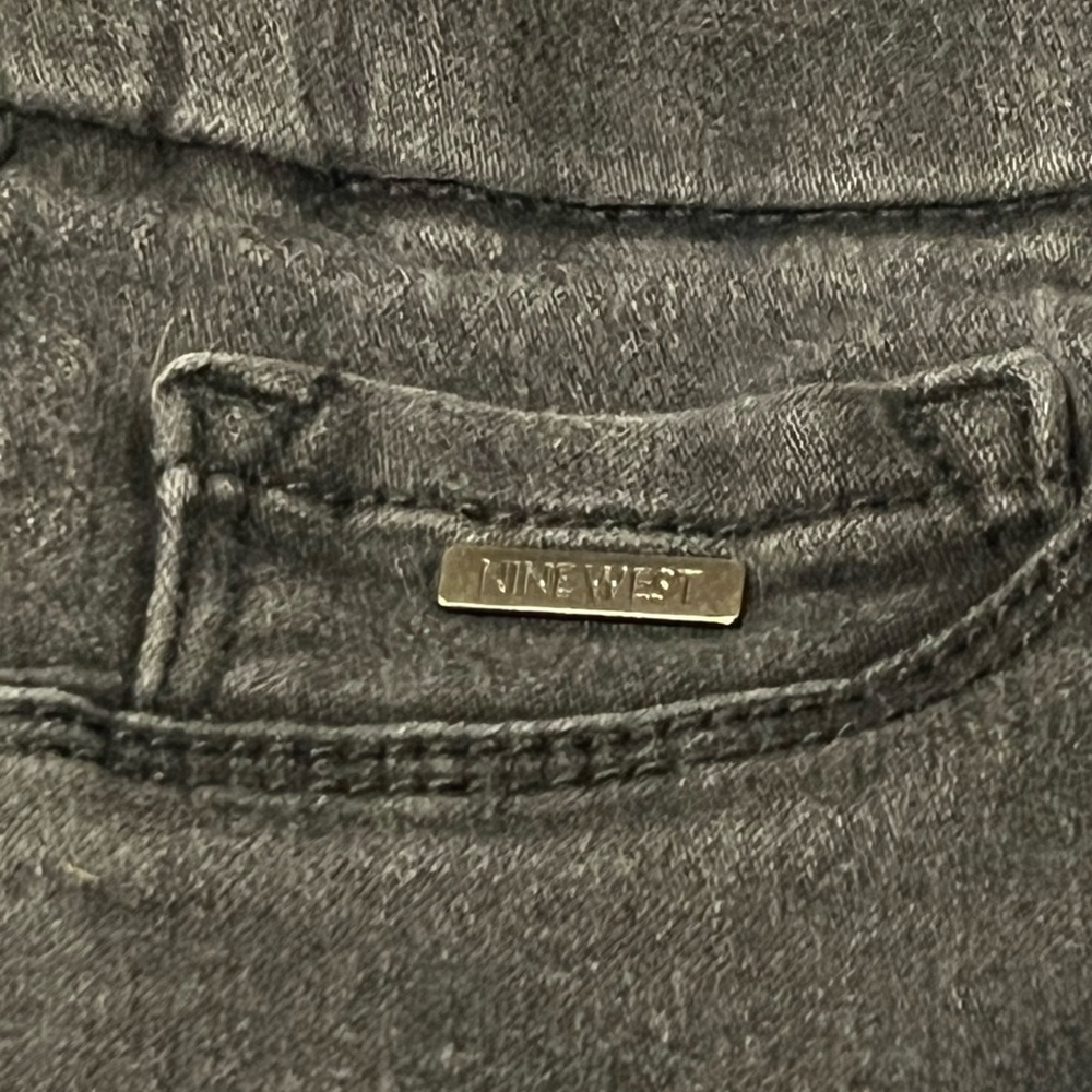 Nine West women Charcoal Skinny Jeans - Picture 5 of 5